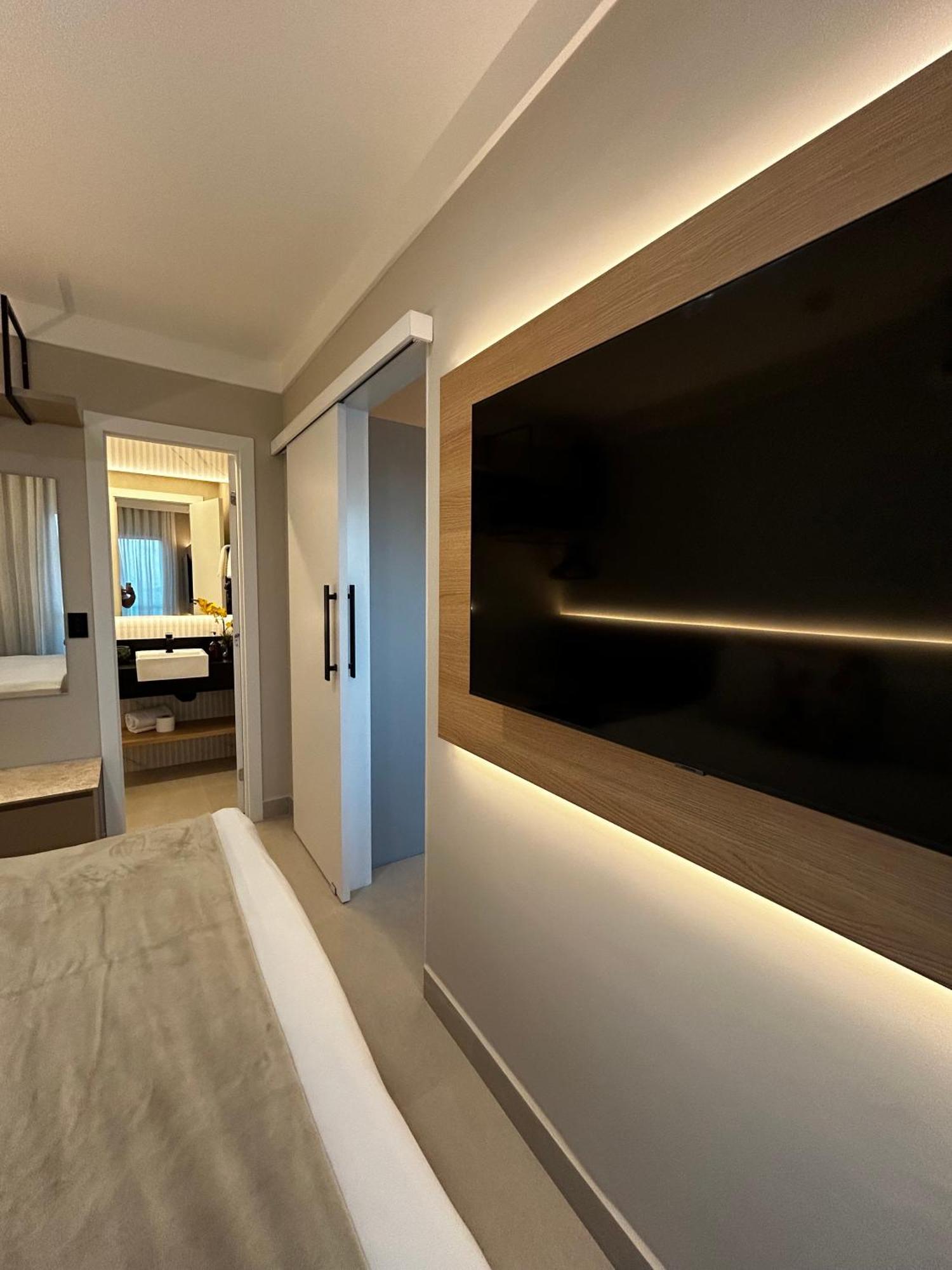 Flat Praia Do Canto 2Q-2B Long Stay Triangulo Das Bermudas Βιτόρια Εξωτερικό φωτογραφία