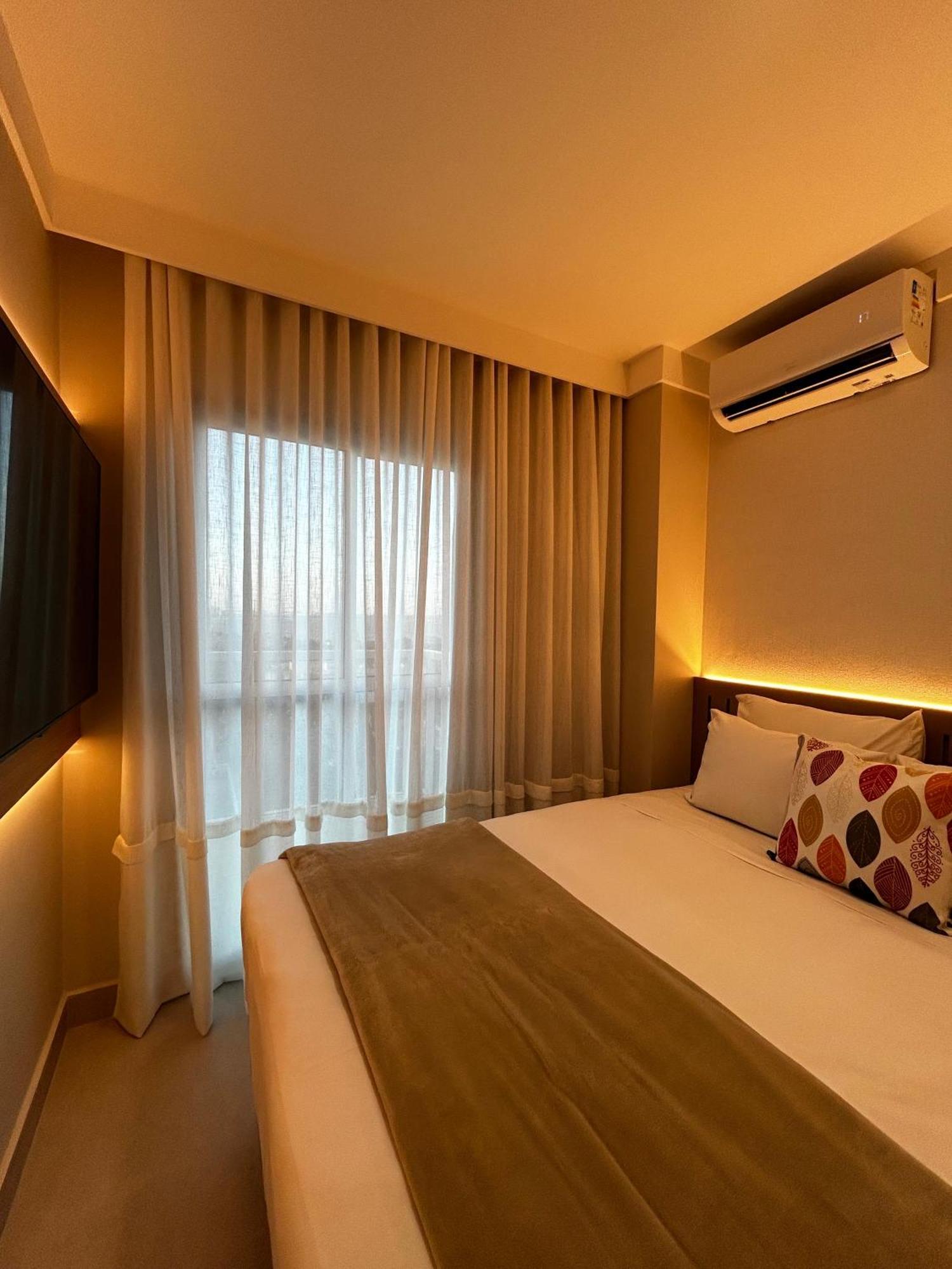 Flat Praia Do Canto 2Q-2B Long Stay Triangulo Das Bermudas Βιτόρια Εξωτερικό φωτογραφία